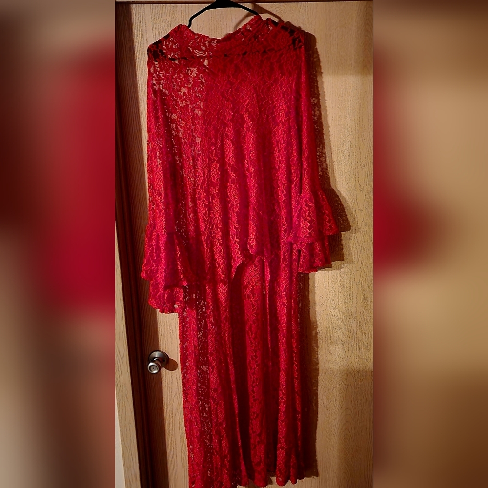 Red Lace High/Low Top - Picture 2 of 3